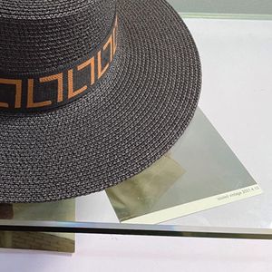 Qualità Gorra Grass Braid Luxurys Designer Cappelli a secchiello Moda donna Cappelli di paglia Uomo Lady Sunhat Cappellini firmati Cappelli da pescatore