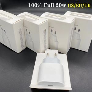 Caricatore USB-C ufficiale Adattatore di alimentazione 20W per iPhone 14 13 12 11 US US UK Plug Charing Charing Carichi a parete Scatola di vendita al dettaglio sigillata con adesivo verde