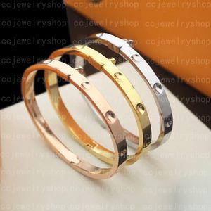 Hochwertige 18 Karat Gold plattierte Armband Armreifen Designer Schmuck klassische Mode-Klee-Armbänder mit Diamanten für Womengirl Schmuck Frauen Geschenke