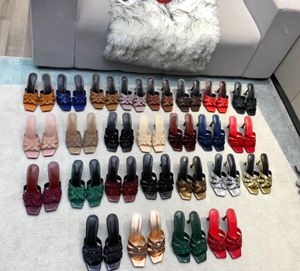 Tasarımcı S Kadın Santorini Sandalet Hakiki koyun derisi Moda Yüksek Topuk Klasik Efsane Sandalet Rahat Düz Kama Topuk Ayakkabı 35-43