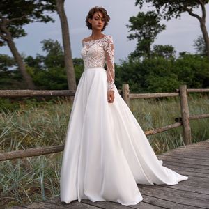 Sukienki imprezowe luksusowa szyja łódka ślub panna młoda Pastorl Applique koronkowa Aline Bridal z długim rękawem Pearl Abiti da sposa 230221