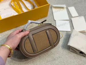 O'Lock Camera Case Mini Oval Bag Ladies Luxurys FF Motif Shoulder Crossbody Bag Leather Messenger Bag Handbag