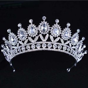 Tiaras Kmvexo 2018 Ny barock Big Rhinestone Crystal Pärlad pannband Tiara Bride Crown Luxury Wedding Korean Hair Ornaments Z0220