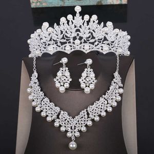 Tiaras Fashion Crystal Pearl Costume Jewelry Set Rhinestone Statement Necklace örhängen Crown Tiaras Set Women Wedding Jewelry Set Z0220