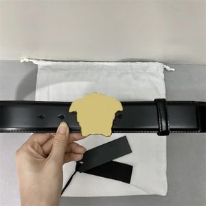 Cinture di lusso per donna cintura di design uomo classico moda business cintura per il tempo libero 3D fibbia in metallo pelle ceintura temperamento moda versatile ceinture casa