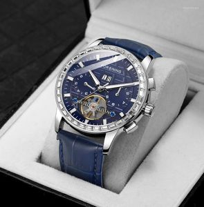 Armbanduhren Herren Uhren Top Automatic Fashion Blue echtes Lederband Tour Million Display Kalender Armbandwatchwatchwatches Armbandwatcheswwwwsw