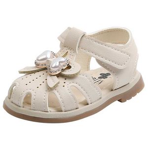Sandaler Nya 2022 Baby Girls Summer Shoes Fashion Stängt tå Infant Toddler Sandaler Soft Soles Barn Sandlias Kids Beach Shoes CSH1100 R230220