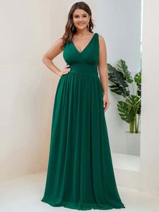 Casual Dresses Plus Size Evening Long Deep VNeck Sleeveless FloorLength 2023 Ever Pretty of Taffeta Elegant Bridesmaid Women Dress 230221