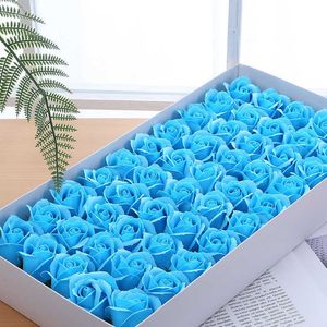 Grinaldas de flores decorativas 2/5 unidades de diâmetro 4,5 cm Sabonete barato Cabeça de rosa beleza Casamento Dia dos Namorados Presente Buquê de casamento Decoração para casa Arte com flores à mão T230217