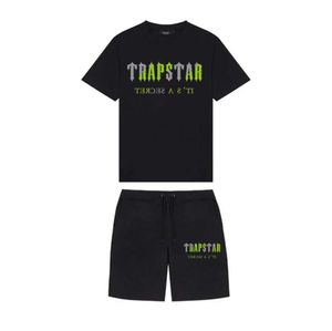 T-shirt da uomo Estate TRAPSTAR T-shirt in cotone stampato Uomo Pantaloncini da spiaggia Set Streetwear Tuta Abbigliamento sportivo 2023ss