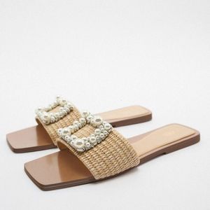 Sandalen TRAF Womans Flat mit breitem gewebtem Riemen Herbst vorne Perlenpantoffeln Frau Square Toe Sexy Beach Slides 230220