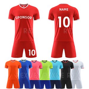 Utomhus Tshirts Män och barn Custom Football Jersey Soccer Jerseys Club Team Training Uniform Suit Adult Child Set Fast Dry 230221