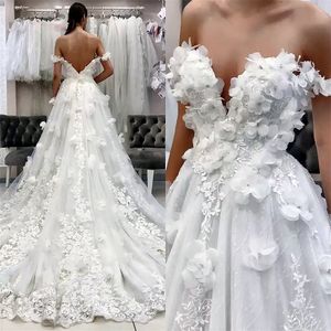 Abiti da sposa a-line a fiori Applique in pizzo floreale con spalle scoperte Abiti da sposa lunghi senza schienale Collo a cuore 2023 Primavera Estate Romantico abito da sposa Boho Custom Made