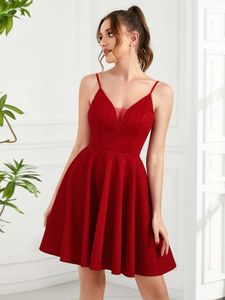 Casual Dresses Elegant Evening Fancy Deep V Neck Backless Ovanför knälängd 2023 Ever Pretty of Red Prom Women Mini Kjol 230221