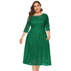 Plus -klänningar klänning 2023 Autumn Elegant Lace Evening Party Women Hollow Out With Pocket Green Casual 4XL 5XL 6XL