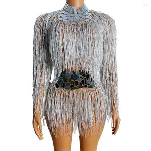 Vestir roupas de tendência de tendência Shinny Rhinestone Tassel Dress Sexy Backless Belly Dance Trajes Vestidos Mujer Night Out