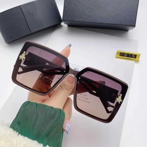 Women Top Luxury Fashion Designer Brand Sunglasses Outdoor Tone PC Frame Fashion Classic Women Sunglasses Multiple Styles To Choose From Box
