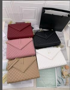 Designers Bolsas Bolsas de ombro de ombro de moda feminino Bolsas de couro de corrente de ouro tipo Lady Type Lattice Corrents FLAP LUZOURS BURSE 9626 9625