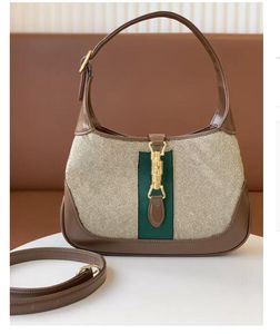 En kaliteli 1961 lüks tasarımcı omuz woemn moda çantaları duffle tote naylon deri çanta crossbody çanta ünlü çanta bayan cüzdan çantaları hobo