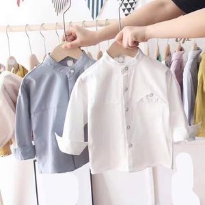 キッズシャツの男の子シャツ春秋の長袖幼児のキッズシャツ服ベビートップス子供シャツ230220