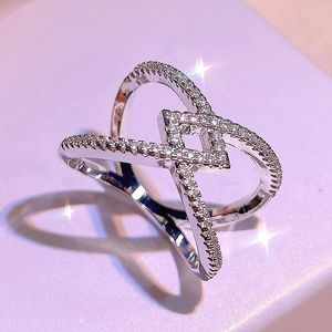 Cluster Rings Luxury Cross X Shape Women Engagement Ring Full Paved CZ Stone 925 Stamp Silver Color Elegant Simple Female Jewelry