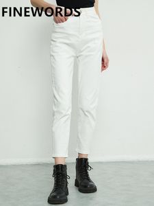 Dżinsy damskie fiords wiosenne białe dżinsy dla kobiet swobodne workowate harem chłopak dżinsy w wysokiej talii solidny koreański streetwear mama dżinsy 230222