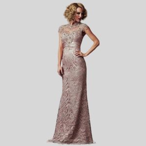 Abiti casual Elegante Madre della sposa Sirena Maniche ad aletta Pizzo Perline Plus Size Sposo lungo per matrimonio 230221