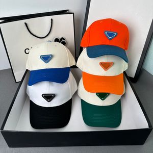 Couple Designer Ball Caps Women's Holiday Travel Sports Bi-color Panel casquette Triangle Letter Print 5 Colors cap