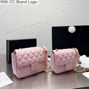 CC Çapraz Vücut Kuzu Deri Flep Mini Kare Kapitone Çanta Rozeti Çok Renkli Çiçek Zinciri Crossbody Omuz Debriyaj Çantası Çantalar Metal Donanım Tasarımcısı Luxurys