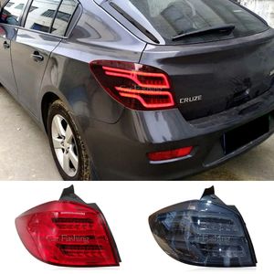 Bil LED -bakljus bakljus för Chevrolet Cruze Hatchback 2009 - 2014 Bakre lampa Broms Omvänd ljus Turn Signal