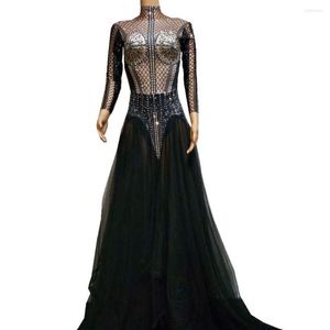 Сценическая ношение блестящее с длинным рукавом страза с черным платьем Voile Женская ночной клуб.
