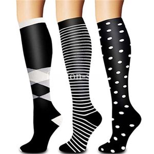 5 % носков Hosiery 3 пары сжатые носки, подходящие для спортивных компрессионных носков для боли против усталости предотвратить варикозное варикозное вены. Мужчины женщины носки Z0221