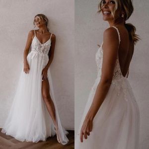 Partykleider sexy Boho Beach Hochzeitskleid Chic Lace Spaghetti -Gurte offen vorne vorne Split Bohemia Brautkleider 230221