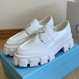 Kutu Prad Sıcak Satış-Kadınlar Elbise Ayakkabı Tasarımcısı Monolit Monolit Monolit Spring Moda Lug Kauçuk Kauçuk Kara Beyaz Boyut TM 6383