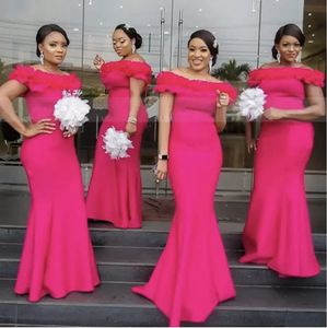 Hete roze satijnen zeemeermin bruidsmeisje jurken 2023 ruches af van schouder Afrikaanse vrouwen lange trouwfeestjurk Vestidos dama de honor gj0222