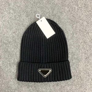 PRA DA Designer Berretti invernali lavorati a maglia per uomo Luxury Outdoor Donna Cappellini con teschio Moda Beanie Cappello Berretto da donna Cappelli da sci Snapback Maschera Uomo Cotone Unisex Patchwork