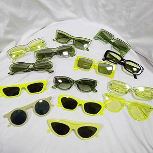 Sunglasses DYTYMJ Green Sunglasses Woman Fashion Jelly Color Retro Cat Eye Shades for Women Sun Glasses Travel Gafas Hombre Wholesale Bulk G221215