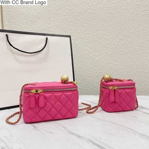 CC Cross Body Women Golden İnci Mini Kılıf Kozmetik Çanta Kambsili Crossbody Coins Cüzdan Vintage Kapitone Metalik Donanım Cüzdanları Tasarımcı Vanity Kart Tutucu Dudak