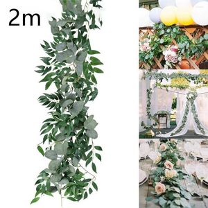 Fiori decorativi 2M Simulazione artificiale Pianta verde Fiore finto Appeso a parete Radici rampicanti in rattan per la decorazione della festa nuziale