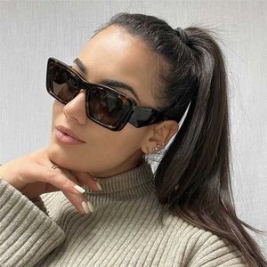 Óculos de sol Moda quadrada óculos de sol Mulher vintage Cat Eye Design Sun Glasses feminina Personalidade masculina Cool Retro Black Cateye Oculos G221215