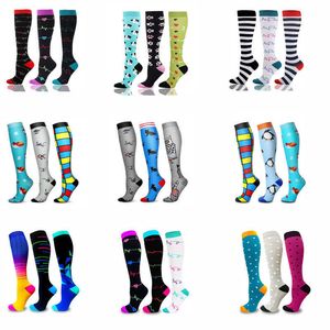 5pc strumpor Hosiery Multi PairSlot Compression Socks Batch Varicose Venes Män Kvinnor Utomhus Sporttryck Sockor Bäst examen för Athelete Z0221