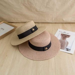 2024wide Brim Hats Streno Hat Ladies Bee Bow Summer Outing Sunscreen Sunshade Europeanand American Retro Leisure All-Match Top Wide .......