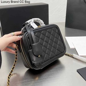 CC Omuz Çantaları Klasik Telkari Makyaj Çantası Tote Çanta Havyar Dana Derisi Lüks Kapitone Ekose Altın Metal Zincir Çift Fermuarlı Omuz Crossbody Tasarımcı