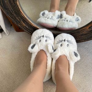 Pantofole Pantofola da casa Donna Inverno Impugnatura antiscivolo Pelliccia interna Contton Caldo peluche Fluffy Pigro Femmina Orecchie da topo Casa Fuzzy Scarpe piatte 2023 Z0215