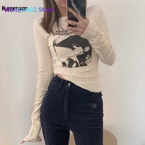 Kvinnors t-shirt Karrram Casual Slim T-shirt för kvinnor o nacke långärmad sexig skörd topp grunge bokstäver tryck kvinnliga koreanska modekläder 2021 022223H