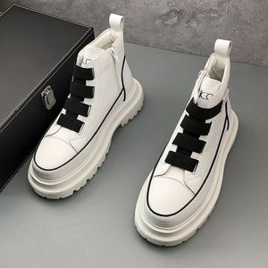 Scarpe per matrimoni in stile abito in stile europeo Spazzatore designer di sneaks casual vulcanizzato traspirato di topi rotondi del fondo spesso