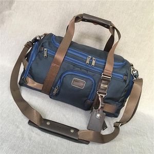 Duffel Bags Balistik Naylon Erkekler Büyük Kapasite Moda Omuz Çantası Sıradan İş Seyahat Çantası 22351