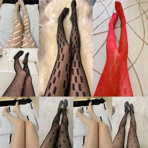 Tasarımcı Çorapları Kadın Tayt Çorbaları Lüks Taytlar Tasarım Mektupları Streç Net Çorap Seksi Külotlu Çekme Parti için
