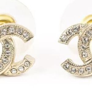 Pendientes de tachuelas de canal Pearl Diamond Drop Gold Pendings Diseñador para mujer Marca de moda no Fade Silver Wedding Earings