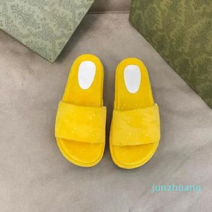 Letra cl￡ssica SLIPER TRIMENTO DESPENHO DE BASTENTE DESPENHO DE CURSO DE CURBO DE BORRAGEM DE BORRAGEM SLIPPER SLIPPER SLIPPER SLIPPERS SANDALS TRENDY PEACH SURANDALS 11